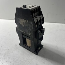 Siemens 3TF4222-0B Motor Starter Contactor 30A 600V 2S+2O/2NO+2NC