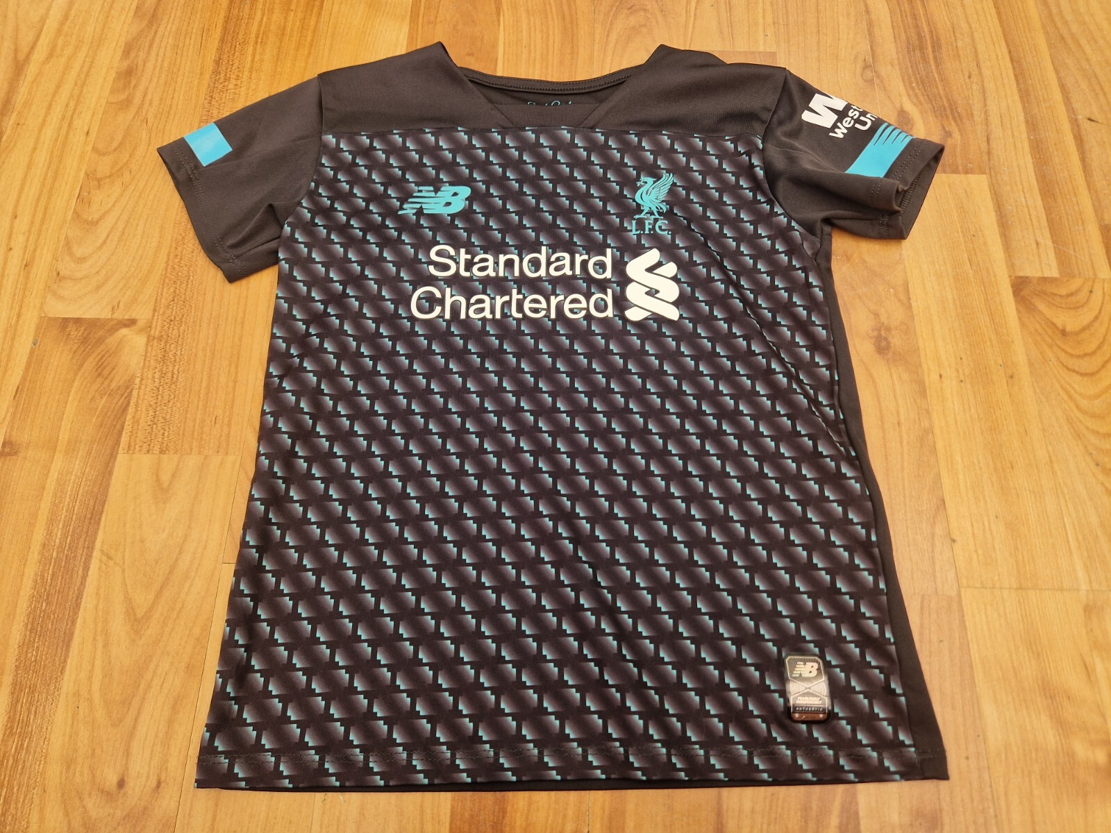 Liverpool FC 2019-20 Boys 4-5 Years 3rd Kit Football Shirt New Balance