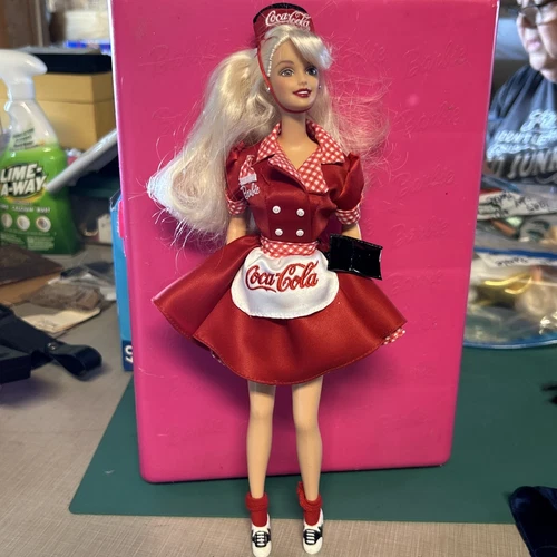 Vtg 1st in Series Coca-Cola Barbie Collector Edition Car Hop Waitress 1998 GOOD