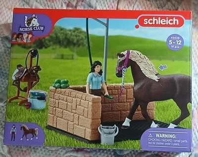 Schleich Horse Club, 19 Pcs Wash Stall, With Emily & Mare Luna #42438 New In Box