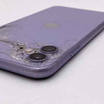 Apple iPhone 11 - 64GB - Purple (T-Mobile) - CRACKED SCREEN & BACK