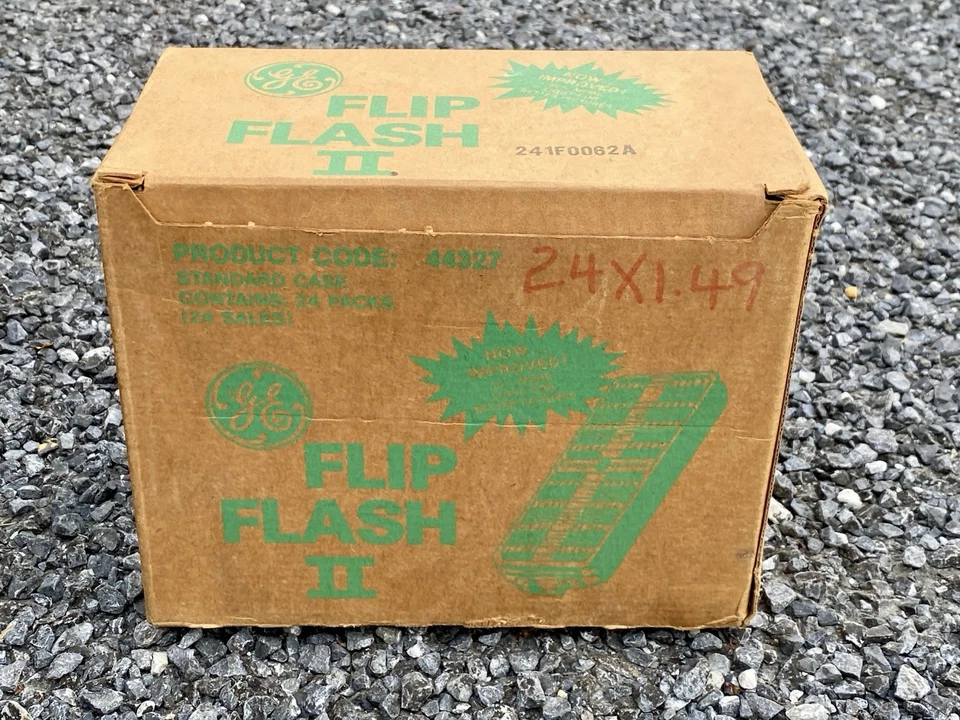 通用电气 FLIP FLASH II 闪光灯“NOS”完整 24 包盒(192 个闪光) — 第 3/4 张图片
