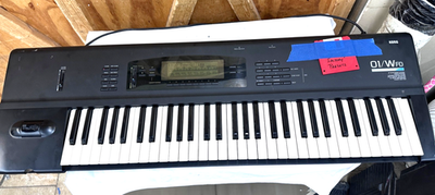 Korg 01/wfd 61key Music Workstation Synthesizer Battery Backlight