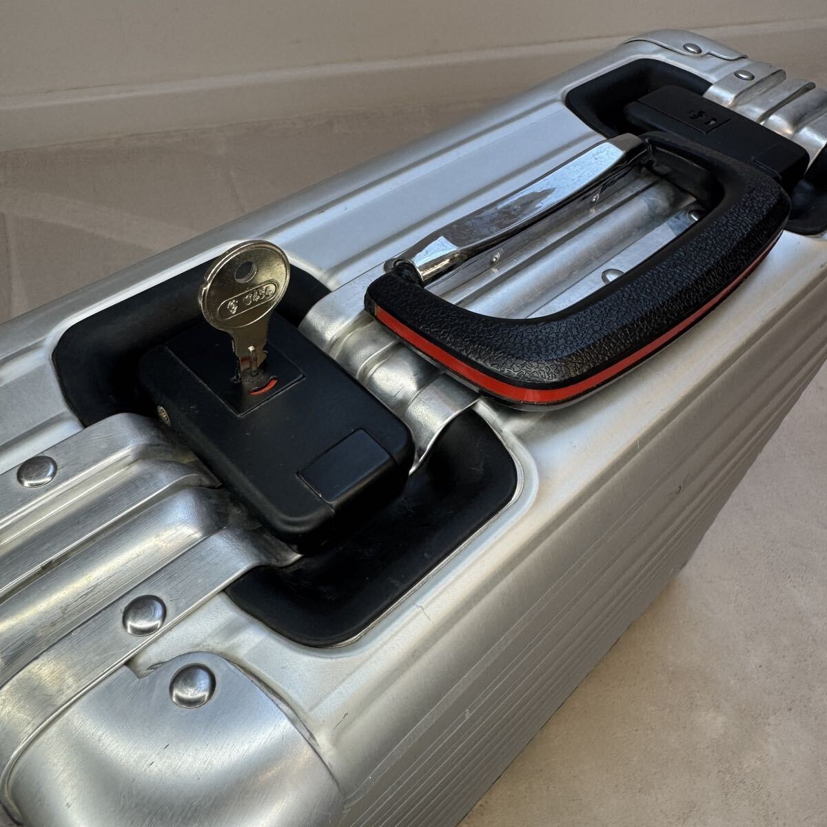 Rimowa AMAZONAS Compact Aluminum Camera Case 13 USED | eBay