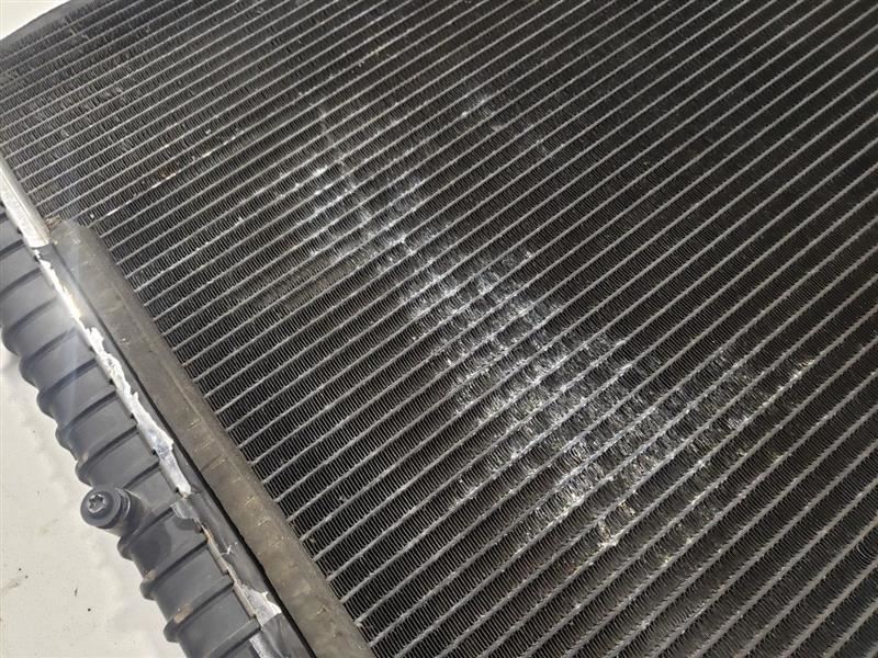 Bentley Flying Spur 06-11 Radiator Main Rad OEM 07 08 09 10 