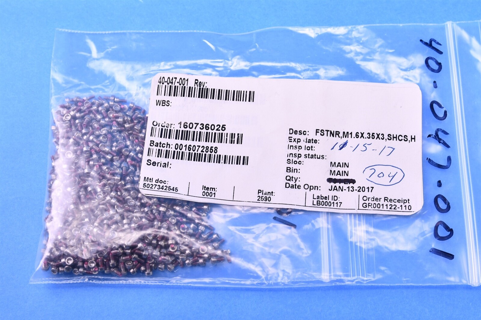 700-mcmaster-carr-socket-hex-cap-screw-fastener-m1-6-x-35-x-3-with