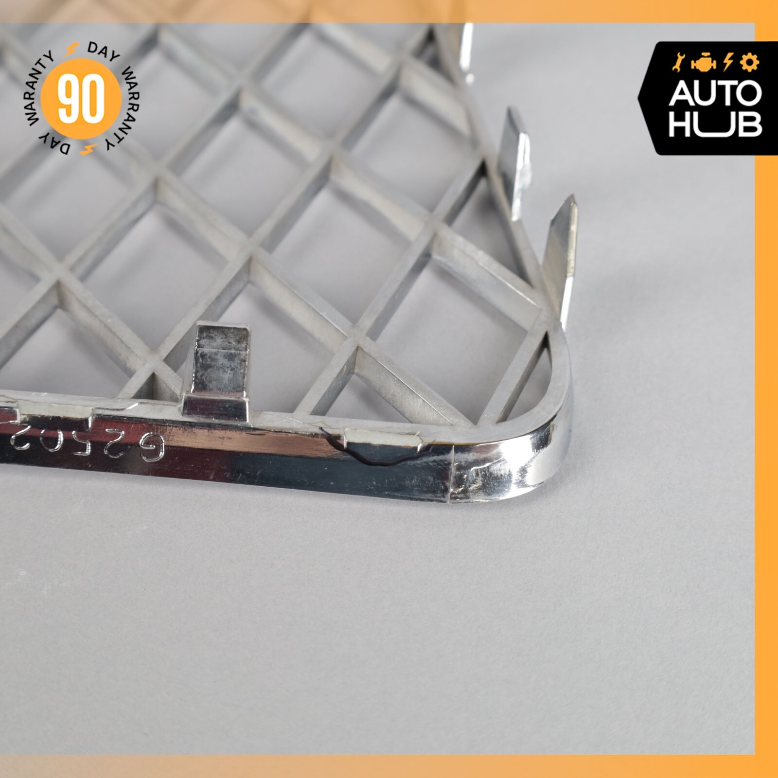 12-15 Bentley Continental GTC GT Front Right Bumper Center Mesh Grille OEM 71k