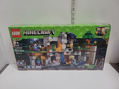 Lego Minecraft The Bedrock Adventures (21147) New Open Box & Bags