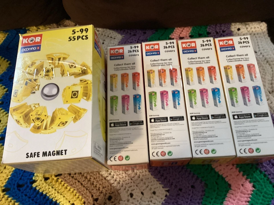 Geomag Kor Egg 黄色和四盒彩色保护套套装  — 第 4/4 张图片