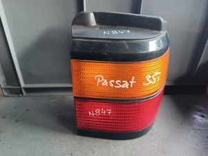 Original VW Passat 35i Rücklicht Heckleuchte hinten rechts 333945112