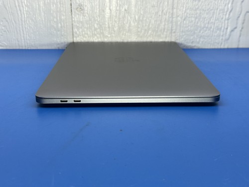 Apple MacBook Pro TouchBar 13" 2019 1.4GHz i5 - 8GB RAM - 128GB SSD - A2159 - Foto 5 di 13