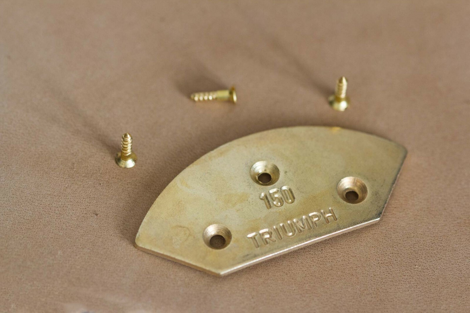 Купить Triumph Flush Metal Toe Taps for Proper Quality на Аукцион из