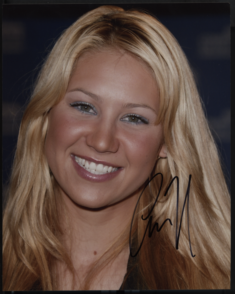 Anna Kournikova Tennis Player Autographed 8x10 Photo w/COA WWE35
