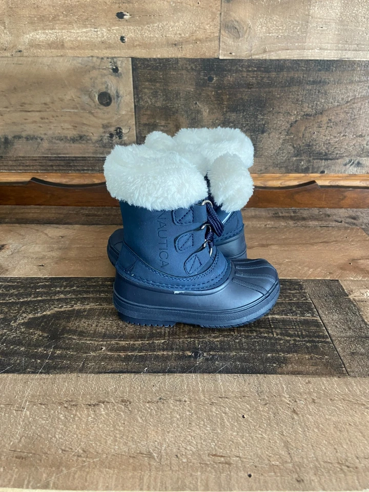 Nautica Ayce Niño Bota de Nieve Niño Invierno Azul Talla 6 NUEVA Forrada de Piel Sintética Foto 2 de 4