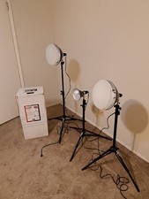 Smith Vector Kt750 Lighting Kit w/reflectors, diffusers, stands - bulbs not incl
