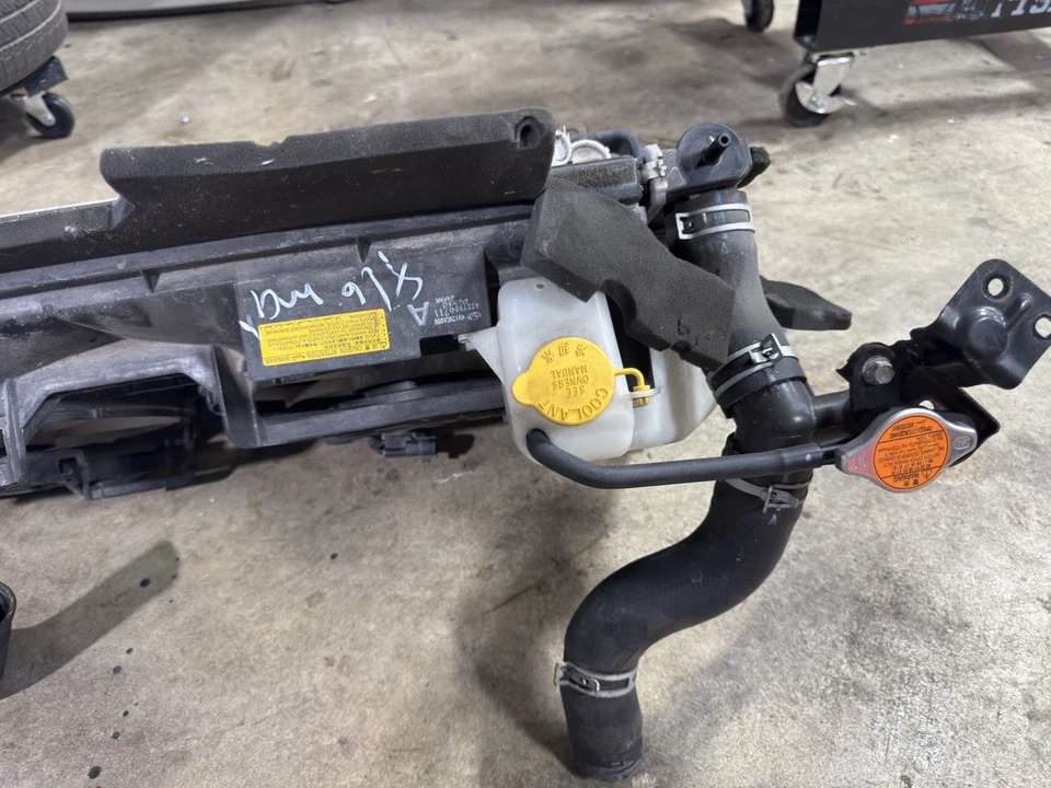 SCION FR-S TOYOTA 86 SUBARU BRZ 2013-2020 RADIADOR CONDENSADOR VENTILADOR COMPLETO OEM Foto 4 de 4