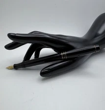 Parker Duofold Black Fountain Pen.
