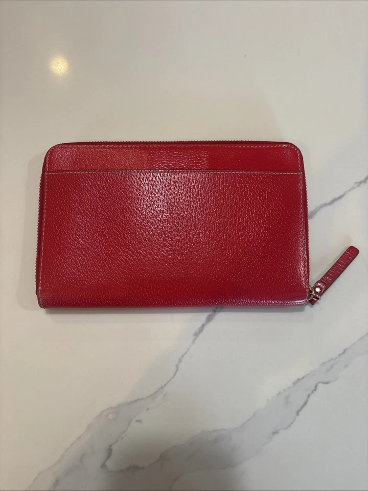 Cartera de viaje Kate Spade New York Wellesley roja color descontinuado Foto 2 de 4