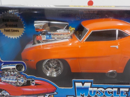 Chevy fundido a presión naranja N A623 Muscle Machines 69 Camaro escala 1:18 - Imagen 2 de 10