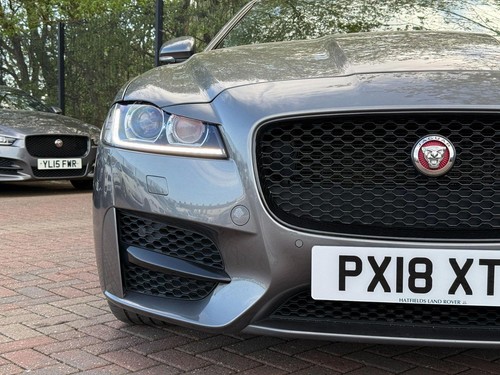 2018 Jaguar XF 2.0d R-Sport Auto Euro 6 (s/s) 4dr SALOON Diesel Automatic - Picture 15 of 20