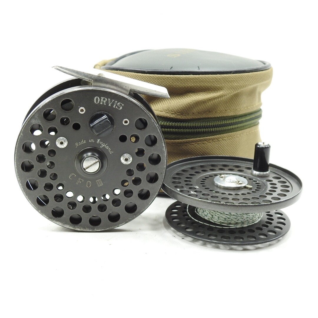 Orvis CFO III Screwback Fly Reel. Made in England. W/ Spare Spool 