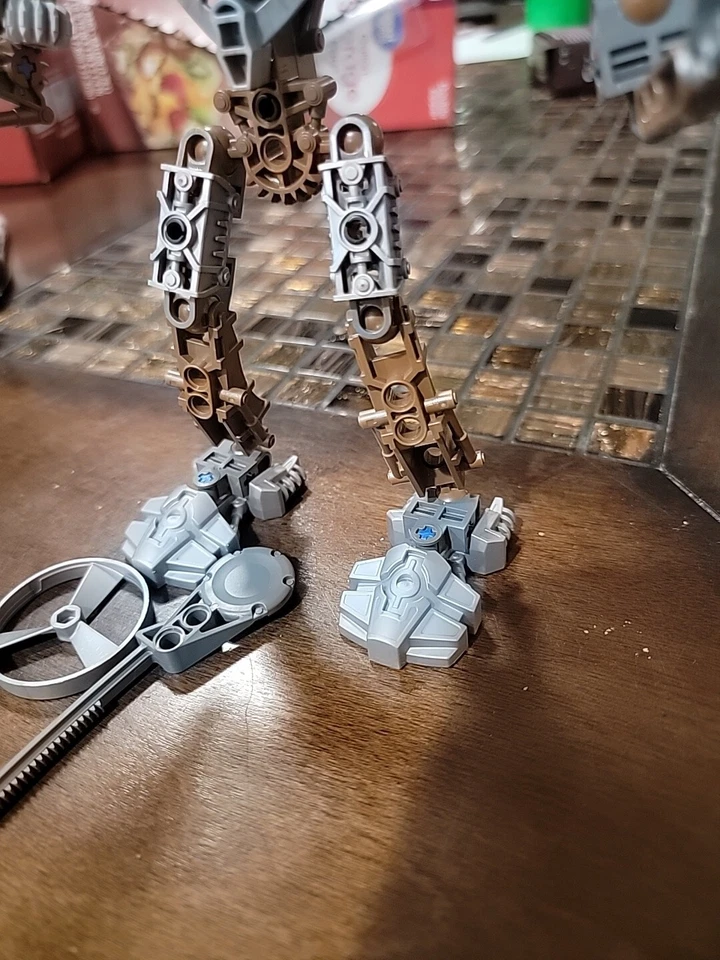 LEGO Bionicle Toa Hordika de colección: Onewa 8739 completo 2005 con lanzador Foto 3 de 4