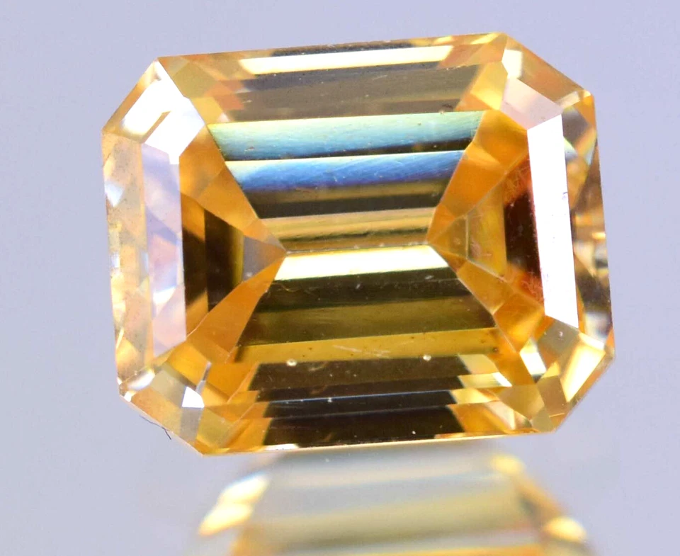 Lab-Grown Diamond 2.05 Ct Intense Yellow CVD ,Emerald, Clarity VS1 - Certified - Image 4 of 4