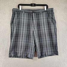 Izod Shorts Mens 36 Classic Golf Striped