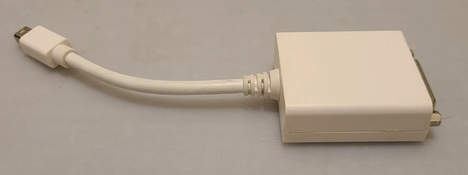 Mini DisplayPort to DVI adapter - Image 4 of 4