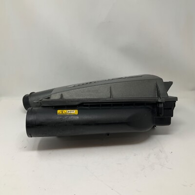 Mercedes Benz AMG S63 5.5L LH Air Filter Box Left Side A2780902101