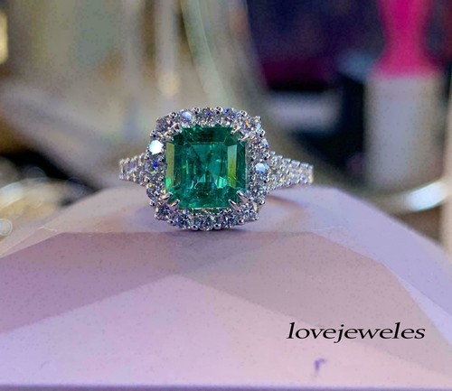 Anillo de halo de boda de plata de ley 925 de 3 quilates con corte esmeralda verde genuino - Imagen 1 de 7