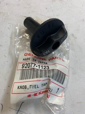 Kawasaki Zx7r Zx7 OEM Fuel Gas on off Knob 92077-1120 Tap Screw