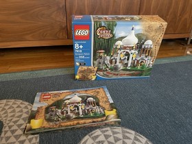 Lego Orient Expedition  7418 Scorpion Palace 99% With Instructions and Box