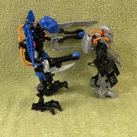 LEGO Hero Factory 7179 - “ DUNCAN BULK AND VAPOUR “ Complete w/ 2 Blue Spheres