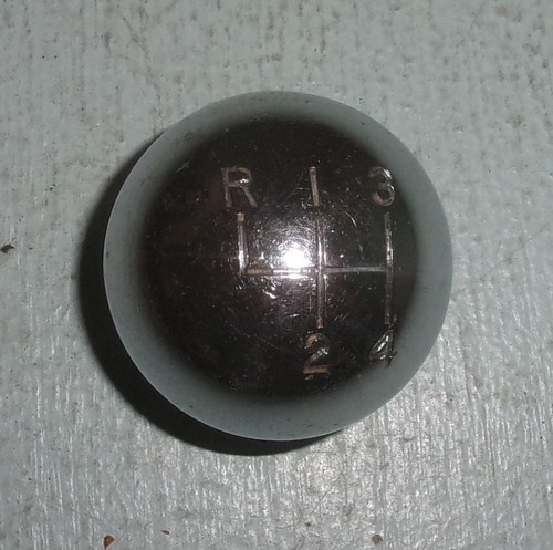 Vintage Chrome 4 Speed Manual Transmission Gear Shift Knob