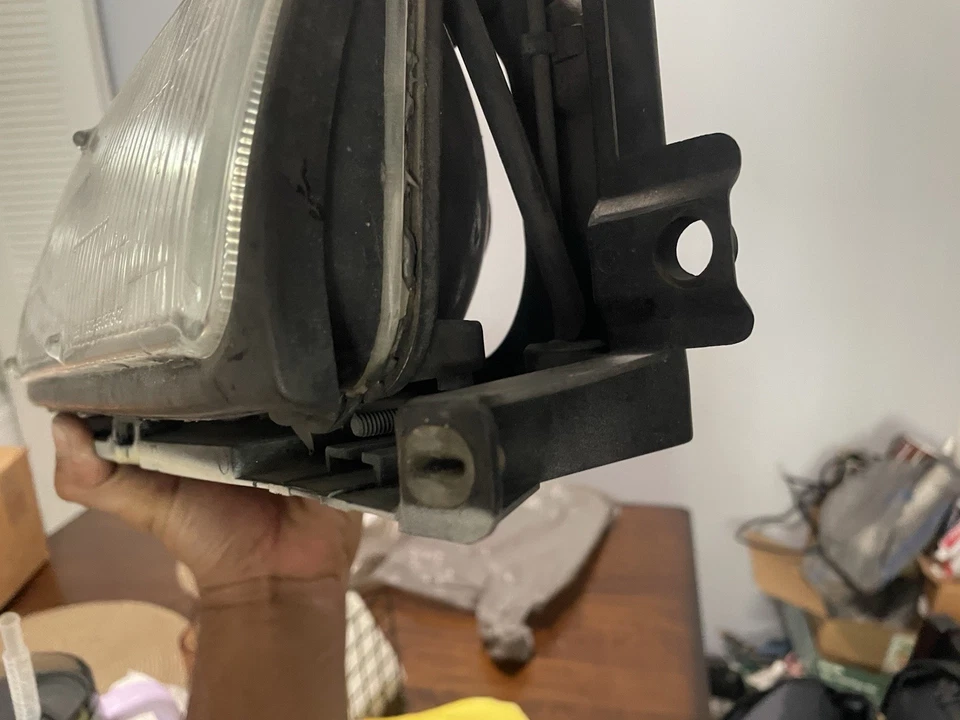 Faro lateral del conductor Buick Lesabre 90 Foto 2 de 3