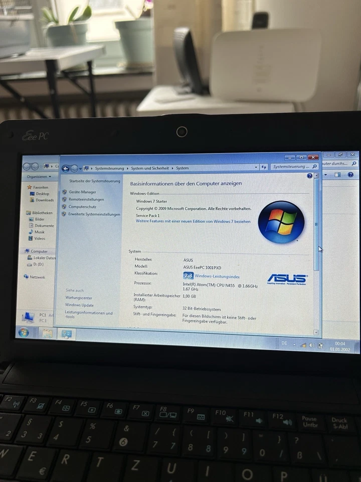 Asus Eee PC R101D Series 10,1'' Zoll Notebook Laptop Schwarz - Bild 2 von 4