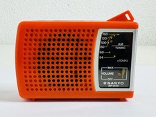 Sanyo RP 1270 Orange Pocket Radio