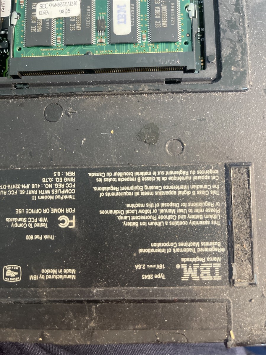 IBM Thinkpad 600 Type 2645 45U Vintage Pentium 2 Laptop IBM Thinkpad 600 Type 2645 45U Vintage Pentium 2 Laptop