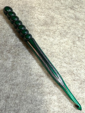 Hand carved Emerald Green Gray WOOD YARN CROCHET HOOK size I