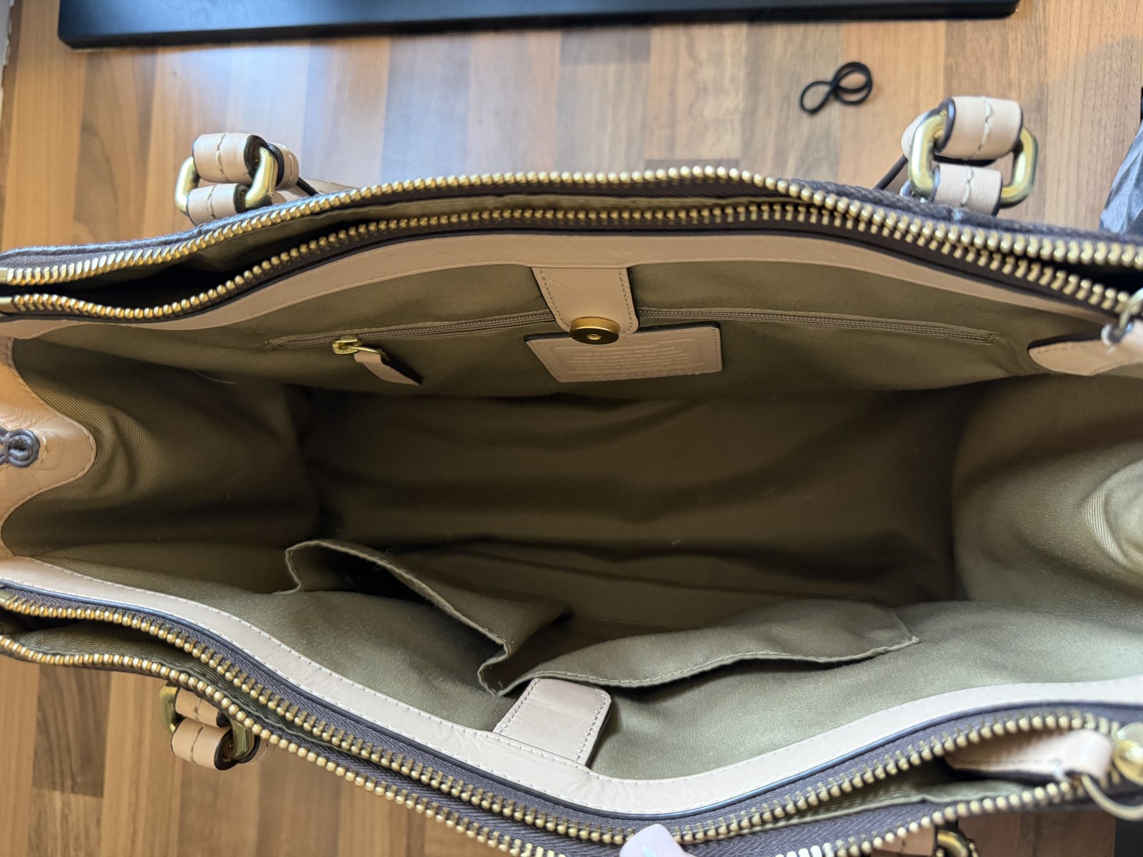 Coach - Pre-owned image 5