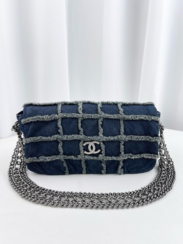Chanel Classic Flap Medium Blue Denim Silver HW Shoulder Bag Authentic Preowned