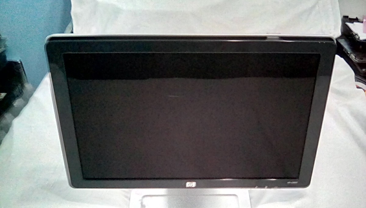 Moniteur HP 21.5 FHD IPS - Performance et Confort