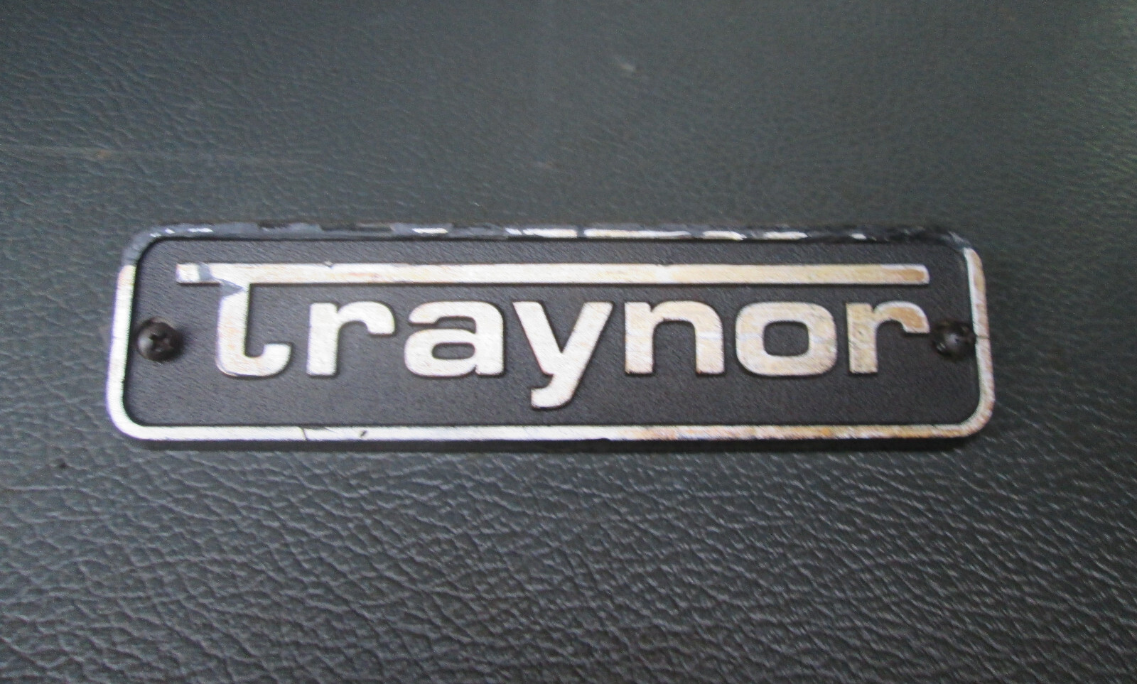 ORIGINAL VINTAGE '60s-70s Traynor Tube Amp LOGO PLASTIC  NAMEPLATE! CANADA!