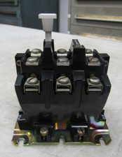 💥 ALLEN-BRADLEY NEMA A600 OVERLOAD RELAY 120-600 VAC 592-B0V16