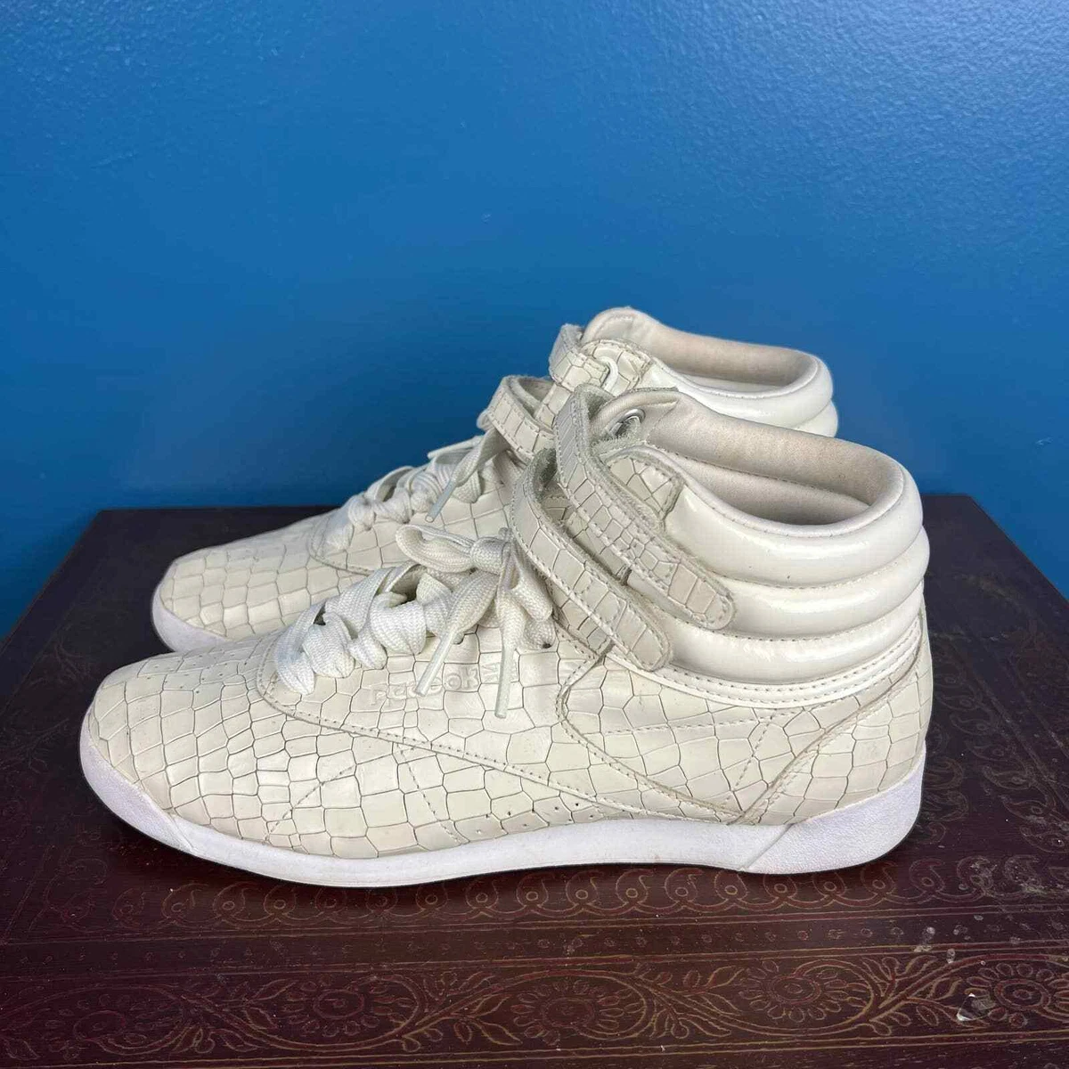 Reebok crackle store