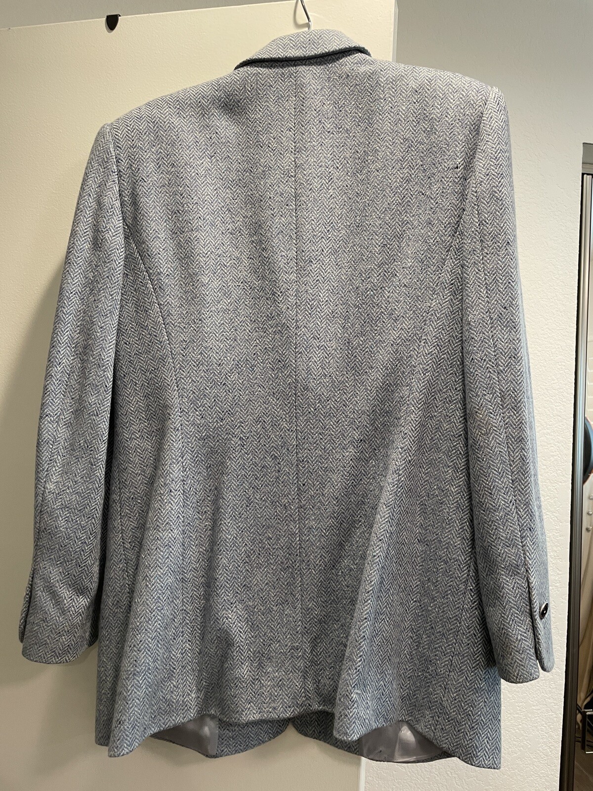 escada wool single button blazer - image 4