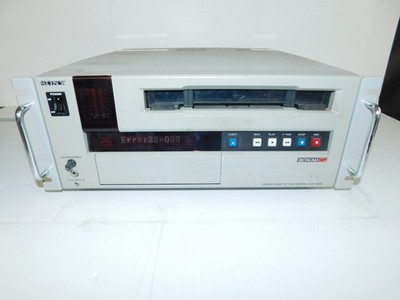 Sony UVW-1800 Betacam SP Videocassette Recorder  (CWW21)