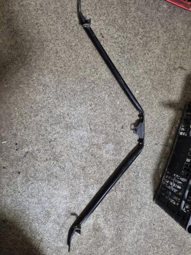 BMW 5 Touring E61 Kühlerhalter 7033745 3.00 Diesel 2005 33758916