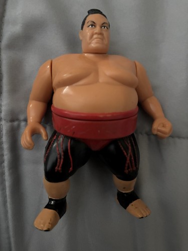 Hasbro WWF Yokozuna Series 8 Action Figure 1994 Re...